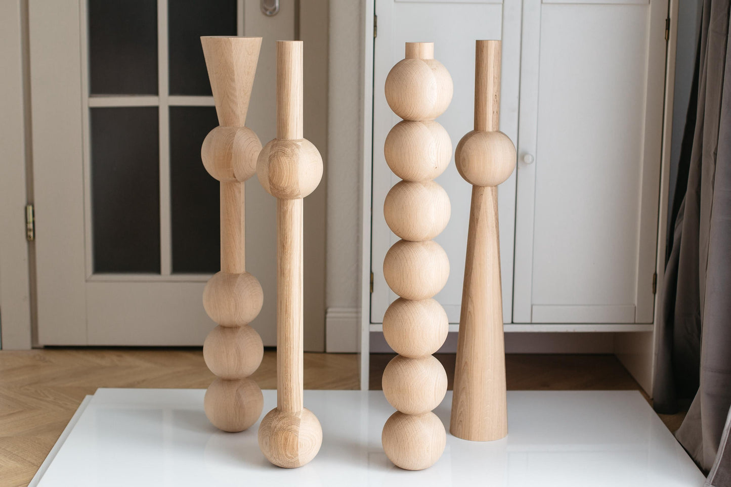 Wooden Furniture Leg with Seven Sphere Details – Lathe-Turned Table Support, H760 mm