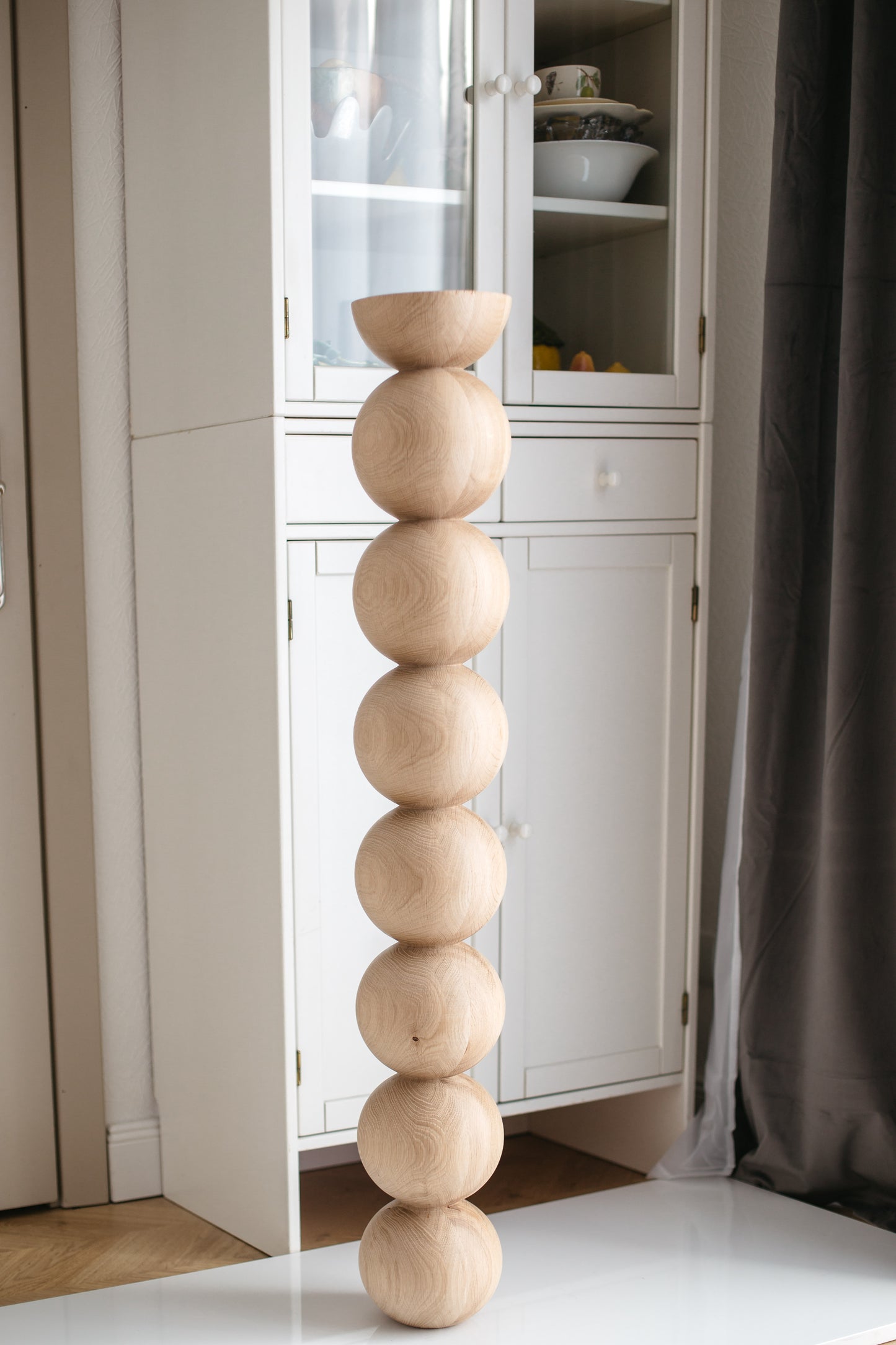 Tall Wooden Bar & Table Leg – Lathe-Turned Furniture Support, H1100 mm