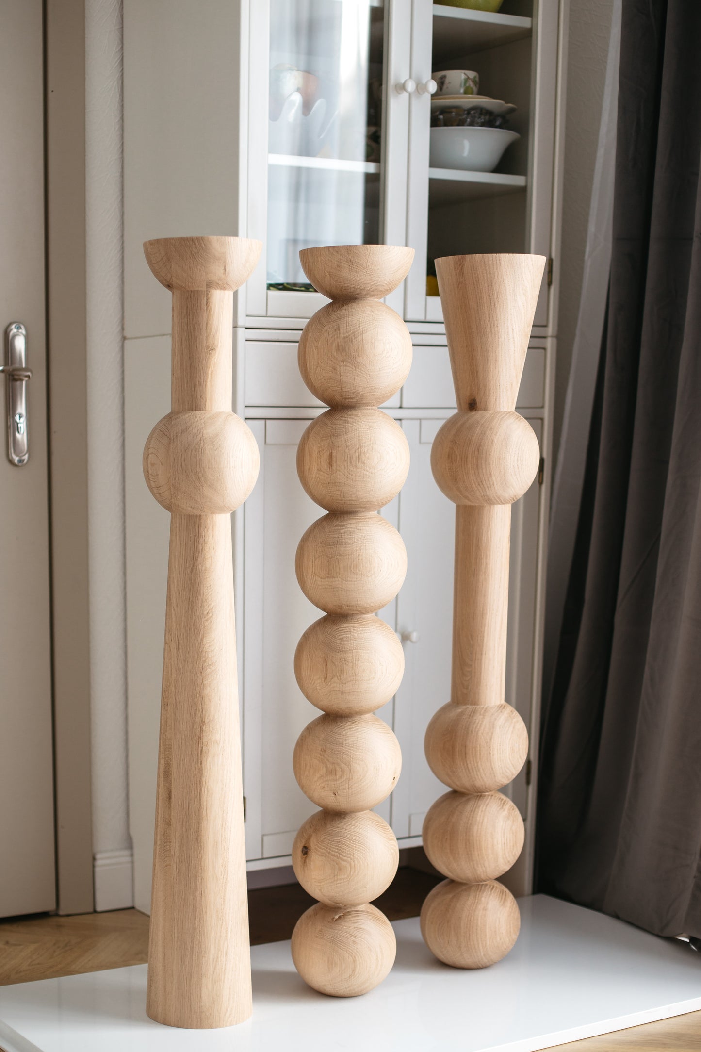 Tall Wooden Bar & Table Leg – Lathe-Turned Furniture Support, H1100 mm