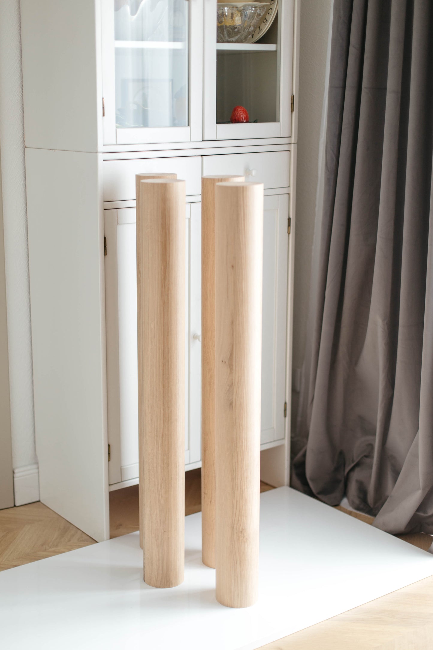 Round Wooden Furniture Leg – Straight Table & Bar Leg, H860 mm